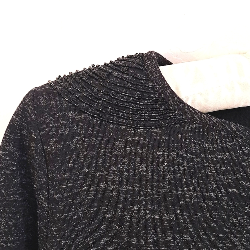 Adrienne Vittadini Gray Long Sleeve Sheath Dress Shoulder Beading Detail Size 6 - Picture 8 of 11